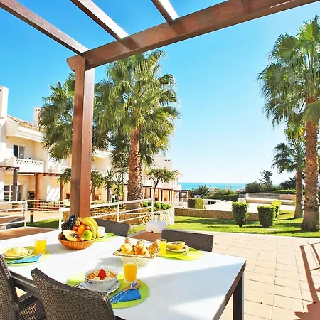 Seaside Townhouse Escape * Albufeira