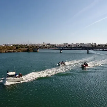 Holiday Home In Albufeira Near Beaches * 阿尔布费拉
